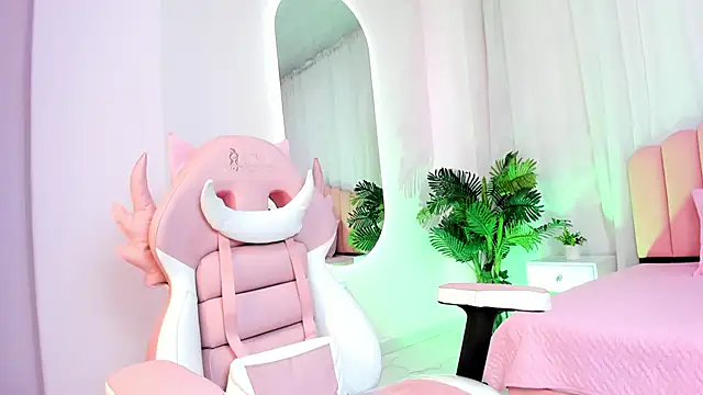 Brianna bigboobs online show from January 22, 11:12 am