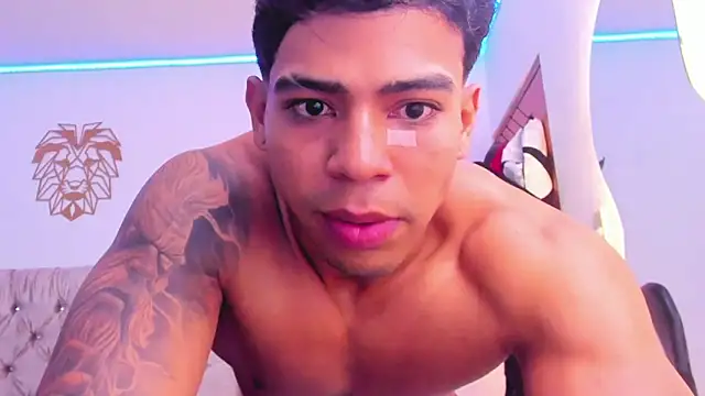 Andrew wolf7 online show from February 14, 9:39 am