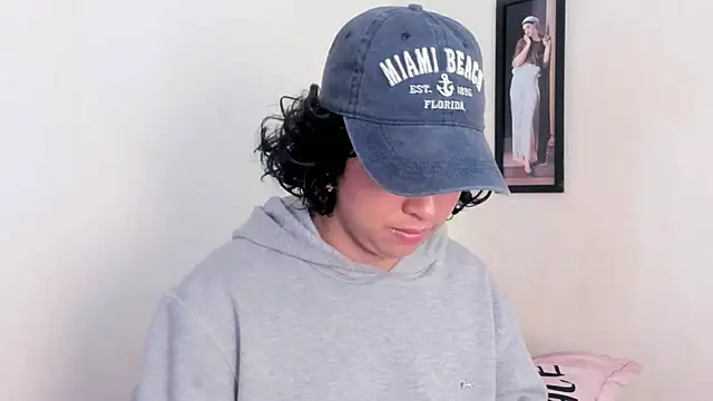 adriannyp 1 online show from March 2, 1:18 pm