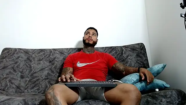 Exotic tatto27121 online show from December 8, 12:18 am