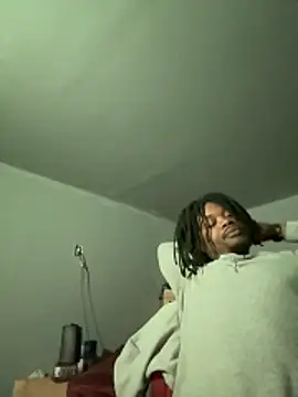 SluttyLyfe4L online show from February 28, 4:30 pm