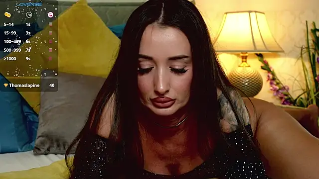 OneOutrageous online show from February 18, 4:58 pm