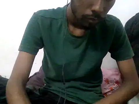 devilsam3327 online show from November 5, 10:15 am