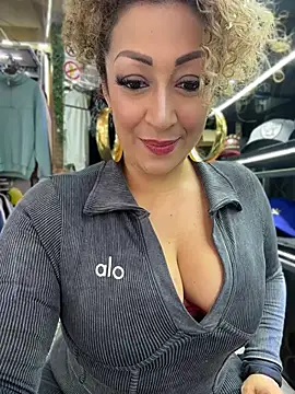 Katti Barrera online show from July 2, 8:26 pm