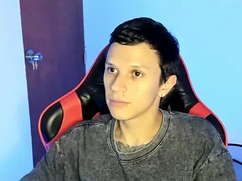 goodboy69l online show from March 24, 4:06 am