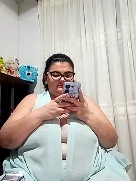 Madisonpalacio online show from February 25, 2:03 am