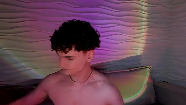 adam 21cm   online show from March 12, 7:38 pm