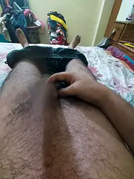 Snapshot of hard_cock99 chatting on September 24, 8:12 pm hard cock99 online show from September 24, 8:12 pm