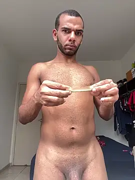 Snapshot of noahmarins chatting on December 29, 2:10 pm noahmarins online show from December 29, 2:10 pm