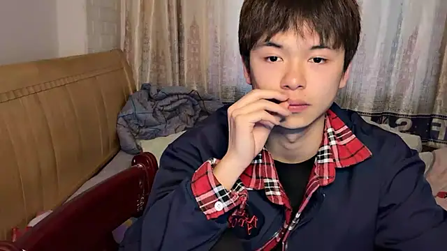 xiaottt1918 online show from January 17, 9:49 am