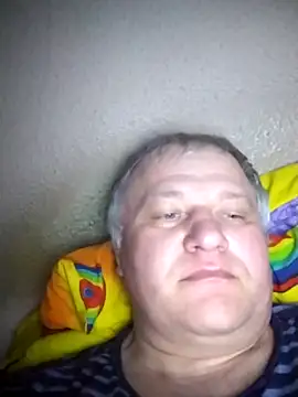 nudistu021 online show from April 4, 11:08 am