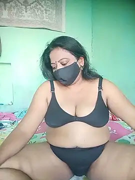 Group Of Lust online show from May 18, 2:29 am