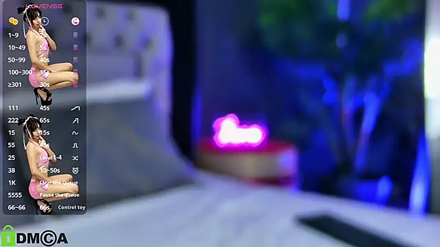 DaisyLane  online show from October 25, 3:36 am