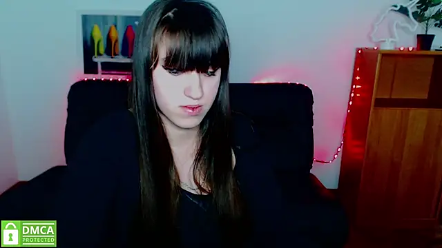 Snapshot of Amali_Ivanna_smit chatting on January 3, 3:01 pm Amali Ivanna smit online show from January 3, 3:01 pm