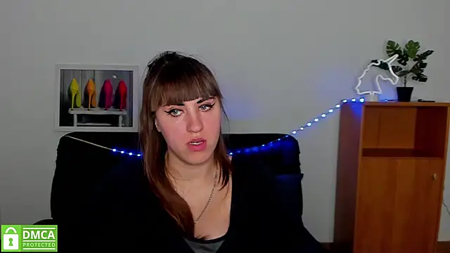 Snapshot of Amali_Ivanna_smit chatting on March 6, 12:19 pm Amali Ivanna smit online show from March 6, 12:19 pm