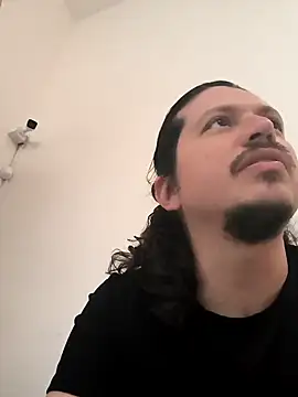 webothtwo online show from December 14, 6:09 pm