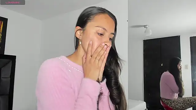 tatiana valencia online show from January 31, 12:29 pm