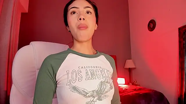 Giovanna oliveira online show from February 27, 6:35 am