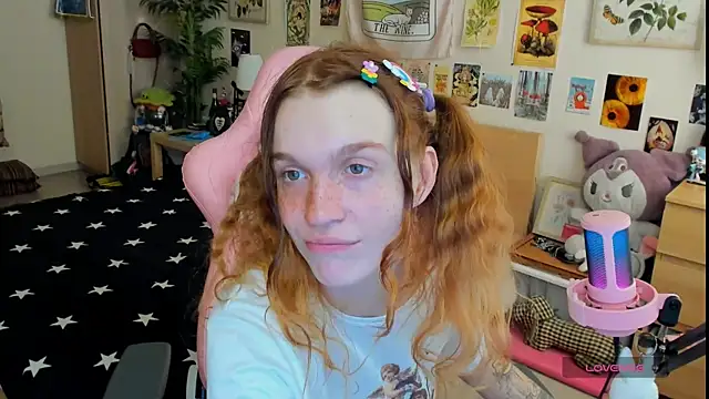 Sunny Elly online show from August 4, 4:20 pm