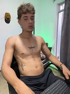 cristofer 988 online show from April 1, 7:55 pm