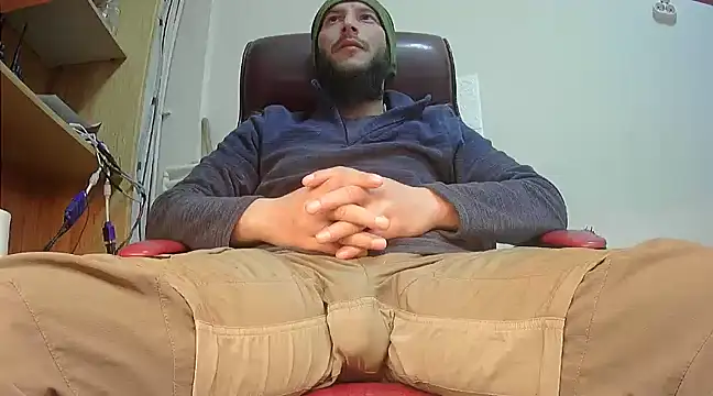 hardbigcock16 online show from February 5, 6:13 am