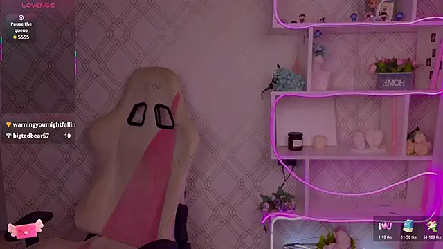 Snapshot of Mary_uw chatting on February 20, 6:26 am Mary uw online show from February 20, 6:26 am