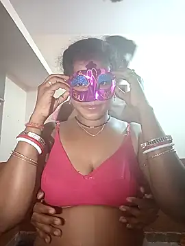 juhi06 online show from March 3, 6:47 pm