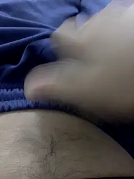 alejopitudo10 online show from February 19, 12:28 am