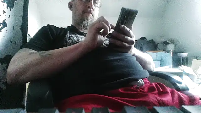 Snapshot of slickwill123 chatting on March 11, 7:42 pm slickwill123 online show from March 11, 7:42 pm