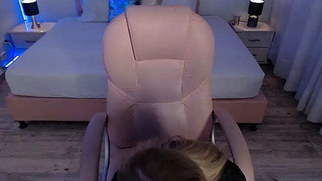 zoe jones13 online show from January 10, 3:08 am