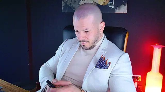 AngeloEric online show from December 11, 7:36 pm