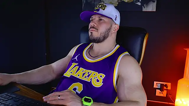 AngeloEric online show from February 3, 5:03 pm