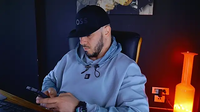 AngeloEric online show from March 19, 6:03 am