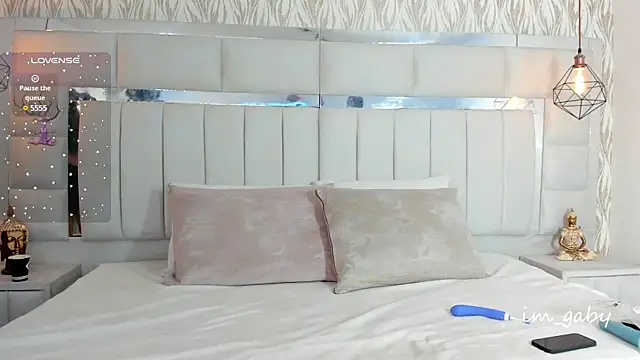 im gaby  online show from January 21, 2:05 pm