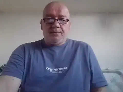 Snapshot of Belko7 chatting on March 6, 4:38 pm Belko7 online show from March 6, 4:38 pm