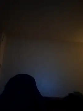 Snapshot of armdy371 chatting on March 21, 12:43 pm armdy371 online show from March 21, 12:43 pm