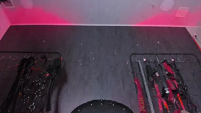 Carolina Arias online show from January 17, 8:01 pm