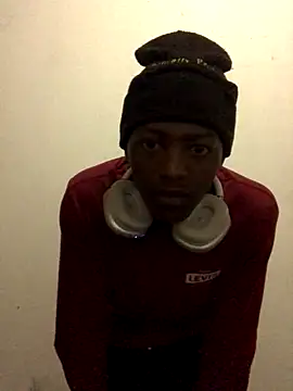 Snapshot of thekidrose chatting on December 5, 5:38 am thekidrose online show from December 5, 5:38 am