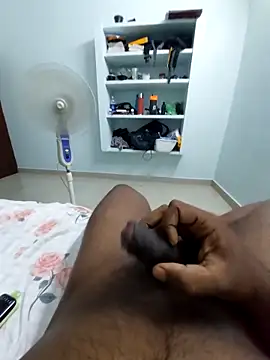 Snapshot of mallu_bbc chatting on October 5, 4:27 pm mallu bbc online show from October 5, 4:27 pm