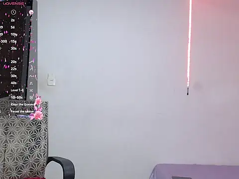 AliciaChelios online show from March 28, 6:29 pm