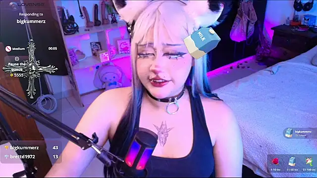 toky doll online show from March 18, 1:09 am