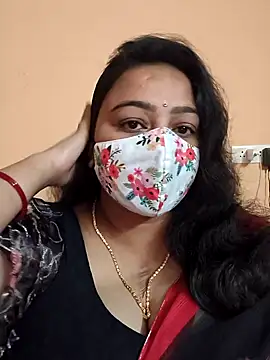 neelu-hoty online show from January 25, 4:03 pm