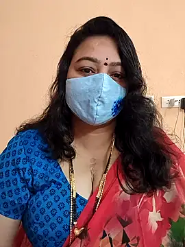 neelu-hoty online show from January 29, 3:04 pm