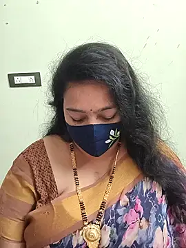 neelu-hoty online show from February 9, 8:40 am