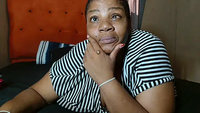 tinagiant online show from March 9, 1:26 pm