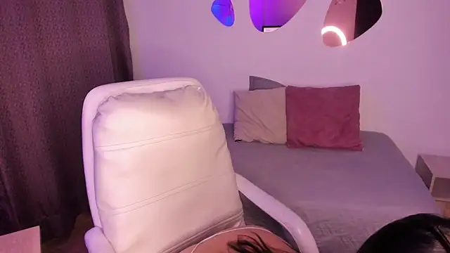 Snapshot of _Danaa chatting on September 23, 6:55 pm  Danaa online show from September 23, 6:55 pm