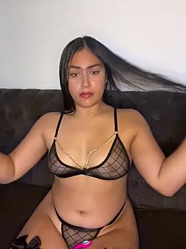  Danaa online show from March 6, 7:43 pm