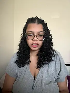 Snapshot of kelsmx chatting on December 18, 2:49 pm kelsmx online show from December 18, 2:49 pm