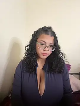 Snapshot of kelsmx chatting on December 28, 5:57 pm kelsmx online show from December 28, 5:57 pm