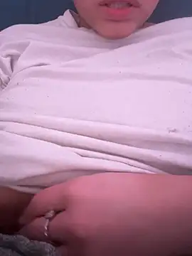 Snapshot of kelsmx chatting on January 27, 2:20 am kelsmx online show from January 27, 2:20 am